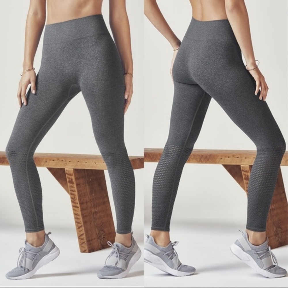Fabletics Musetta charcoal leggings